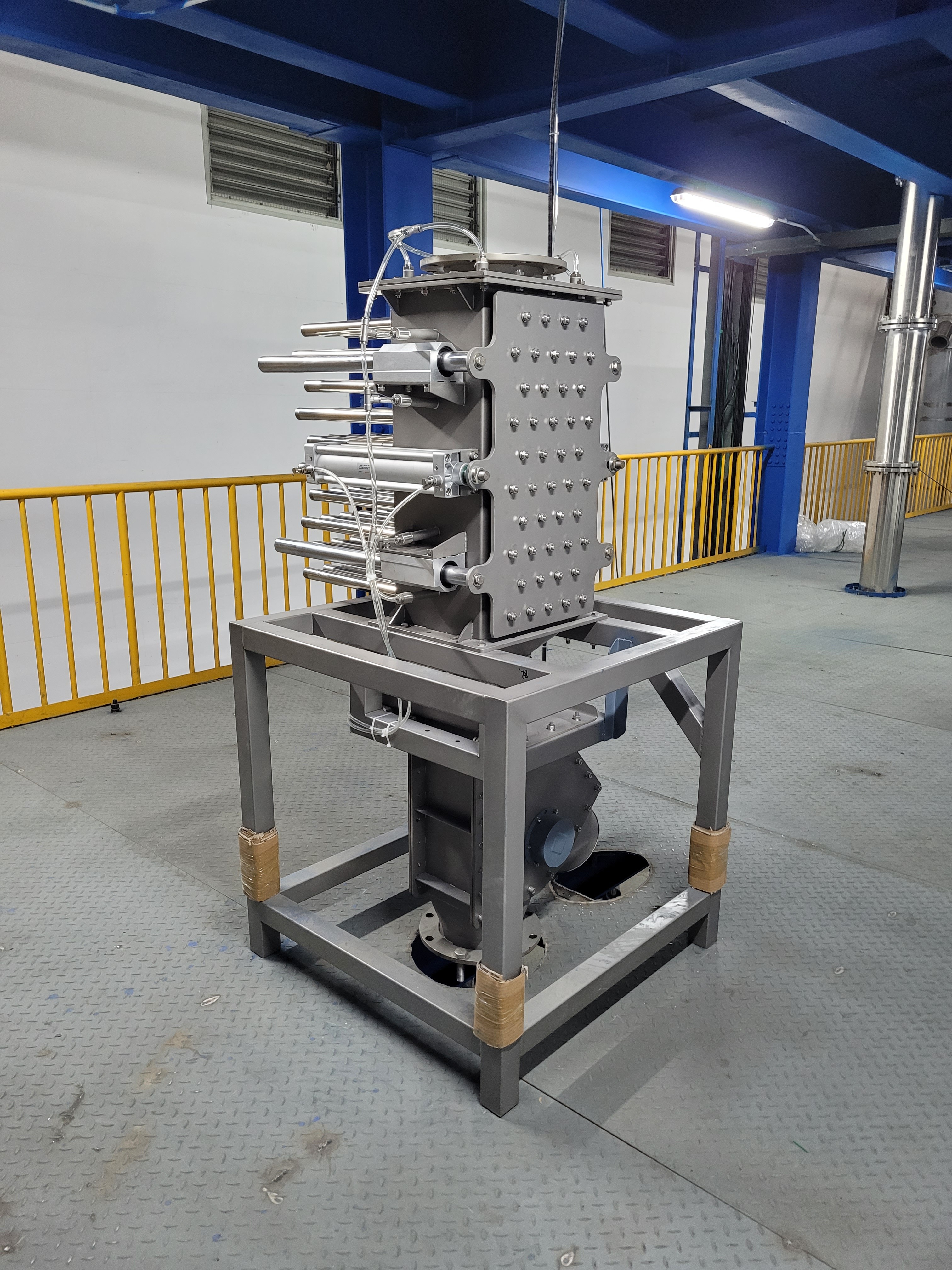 Die Gefahren von Eisenverunreinigungen bei der Chilipulverherstellung und die Schlüsselrolle von Magnetabscheidern